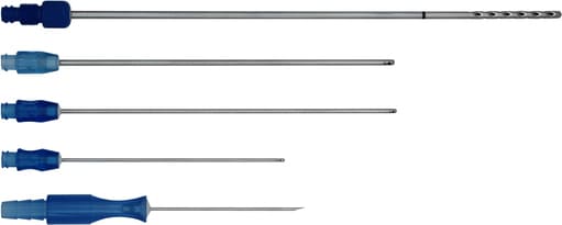 Bild von verschiedener Lipotransfer Kanülen